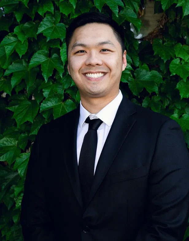 Photo of Dustin Hoang